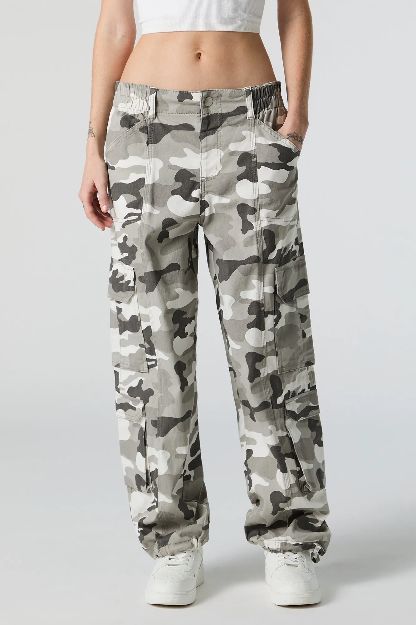 Camo Multi Pocket Cargo Pant