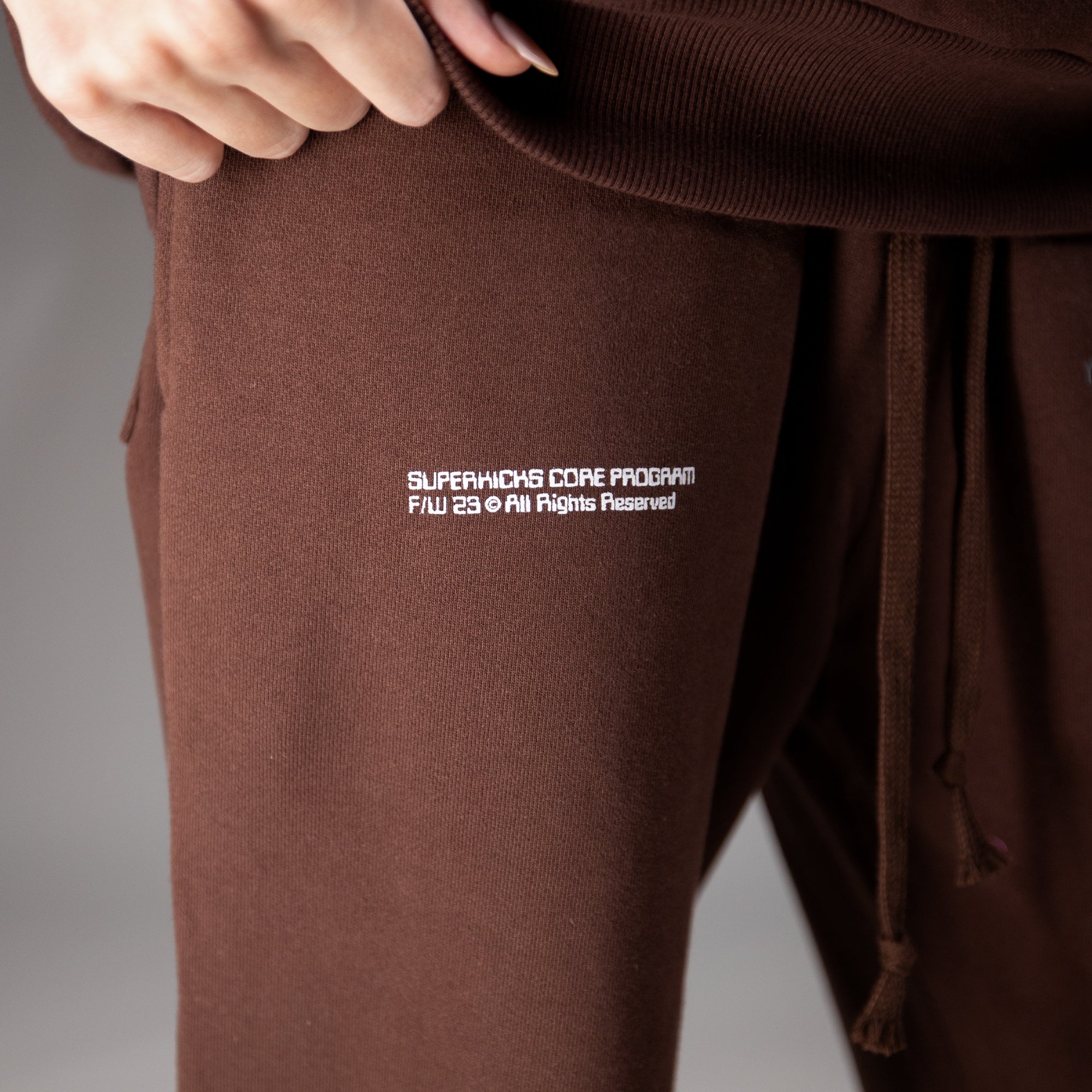 CORE 3.0 UNISEX SWEATPANT “BROWN”