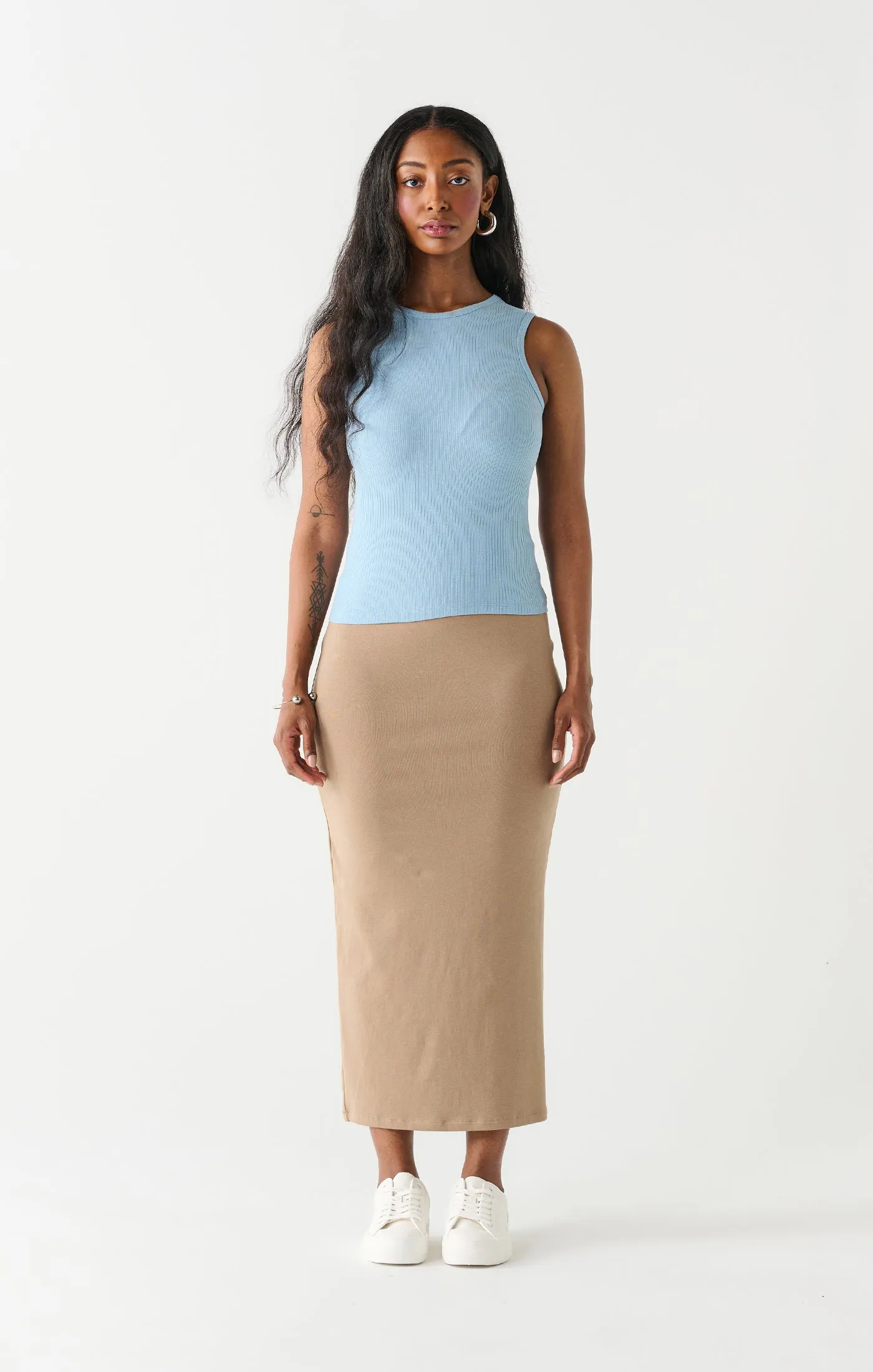 Dex Long Pencil Skirt In Mocha