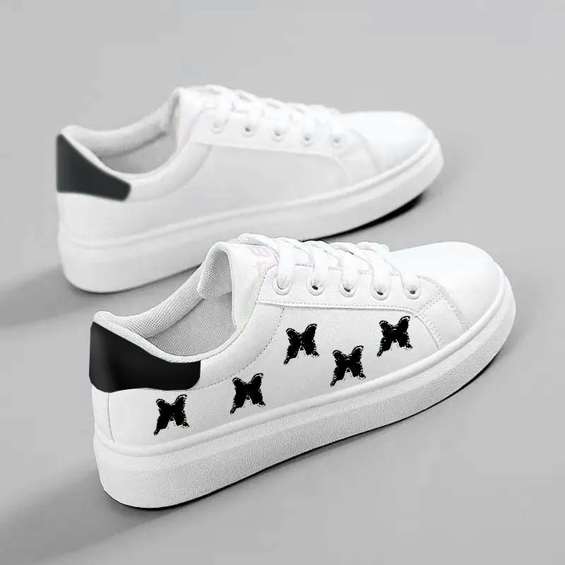 Side butterfly Sneaker